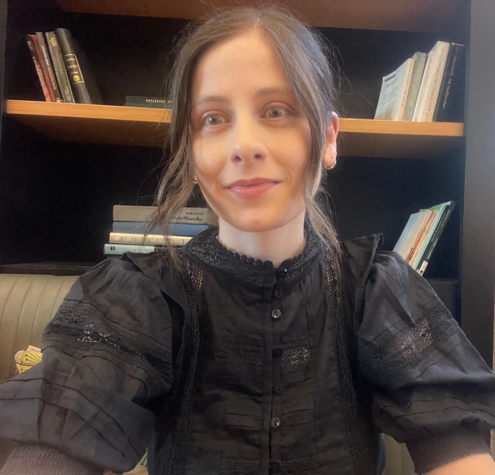 Klinik Psikolog Ayşe İklim Savaş | Çekmeköy Psikolog Görseli
